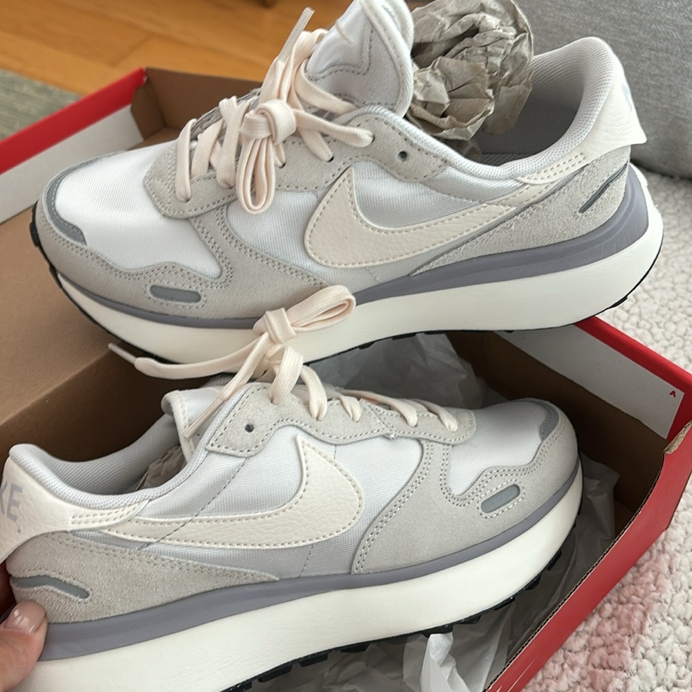 Nike Phoenix Waffle